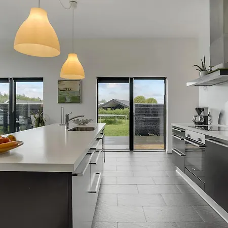 3 Bedroom Lovely In Sydals